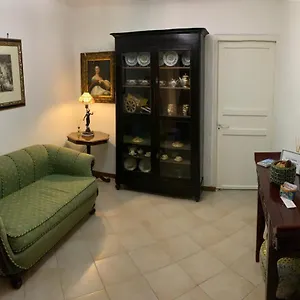 https://la-giara-1.sicilyhotelsitaly.net