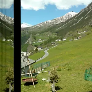  Appartement Baita Muffe' Italië