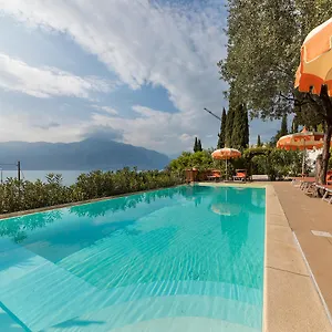  Appartement Wonderful View With Pool With Breakfast Gardasee Italië